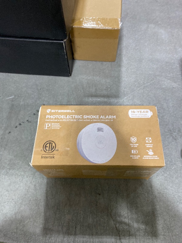 Photo 1 of Siterwell  Detector, Smoke Detector 10 Year Battery with Photoelectric Sensor, Fire Alarm with Low Battery and Fault Warning for House and Bedroom, UL217-9th Listed, GS525A, 4 Packs