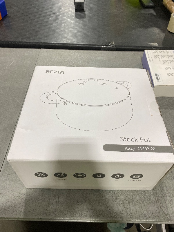 Photo 1 of BEZIA 8 Quart Nonstick Stock Pot with Lid, Induction Cooking Pot, Soup Pot for All Stovetops, Non-toxic and Oven Safe, PFOA PFAS Free, Golden