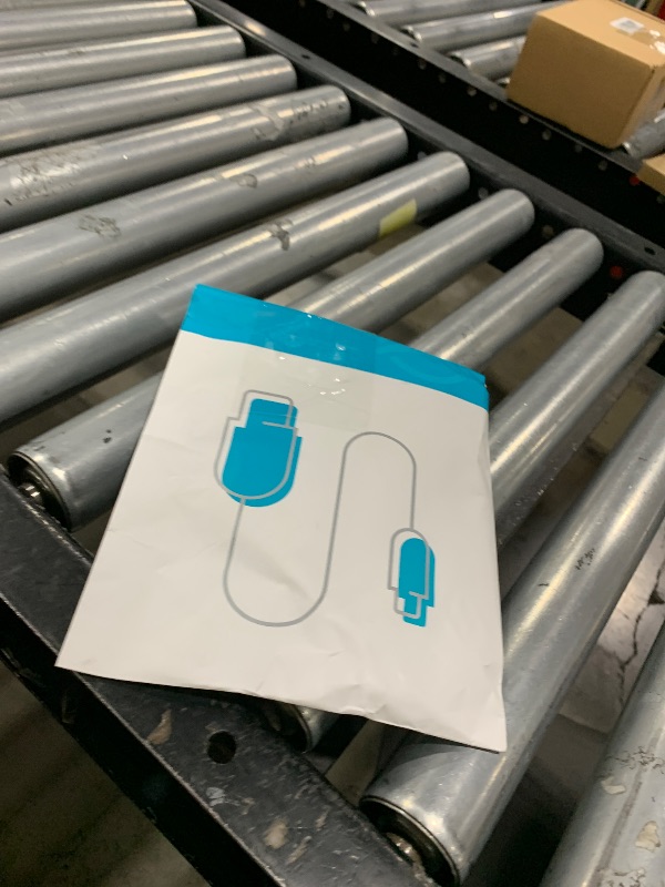 Photo 1 of AINOPE USB C Cable [2-Pack, 6.6ft] 3.1A Type C Charger Fast Charging, Right Angle USB to USB C Cable for iPhone 17 Carplay Cable, Galaxy S10+ S10 S9, Note 10 9, LG V30, Moto, iPhone 16 15 Charger Cord
