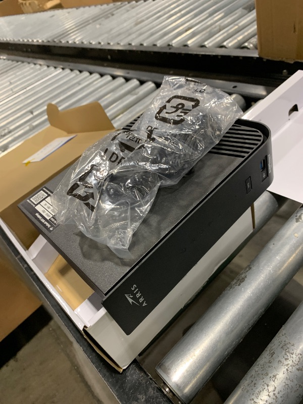 Photo 1 of ARRIS (SBG7400AC2) - Modem Router Combo - Fast DOCSIS 3.0 & AC2350 WiFi, for Comcast Xfinity, Cox, check with ISP for compatibility [Not for Spectrum], Four 1 Gbps Ports, 800 Mbps Max Internet Speed