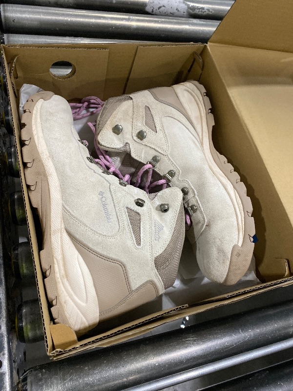 Photo 1 of Columbia Women's Newton Ridge Plus Waterproof Amped, 2024 Dark Stone/Cosmos, Size 11