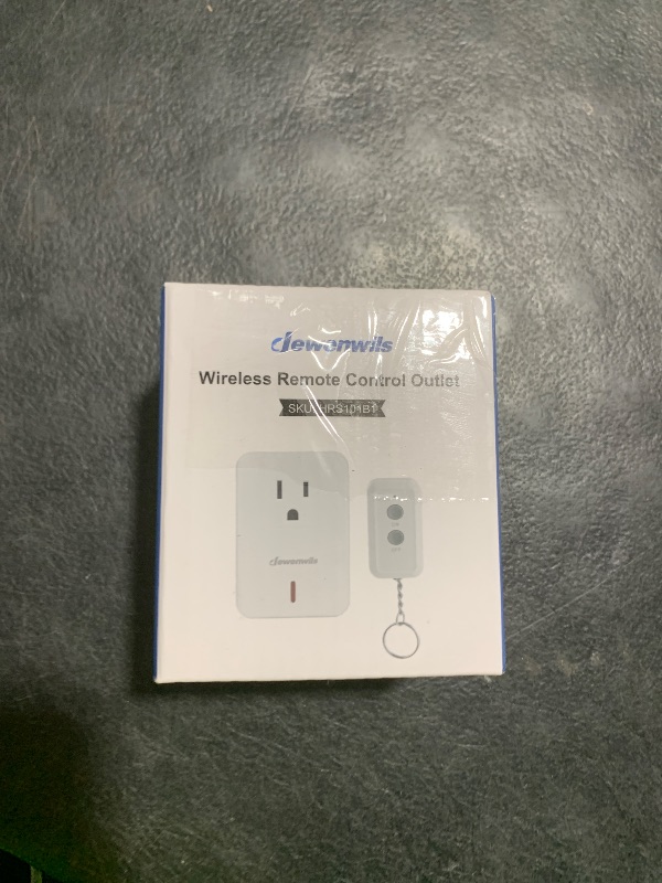 Photo 1 of DEWENWILS Indoor Remote Control Outlet, Expandable Remote Light Switch Kit, Wireless On Off Power Switch, 100ft RF Range, Compact Design, White