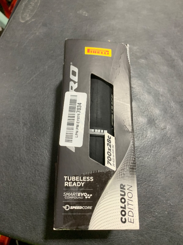 Photo 1 of Pirelli 700x28c tubeless