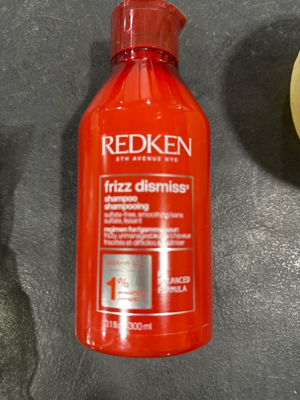 Photo 1 of Redken Frizz Dismiss Shampoo | Sulfate Free Shampoo For Frizzy Hair | Gently Cleanses, Smooths, and Adds Shine | Weightless Long-Lasting Frizz Control | Humidity Protection | Anti Frizz