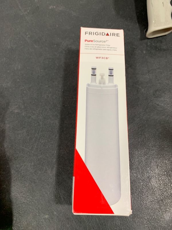 Photo 1 of Frigidaire WF3CB Puresource3 Refrigerator Water Filter, White, 1 Count (Pack of 1)