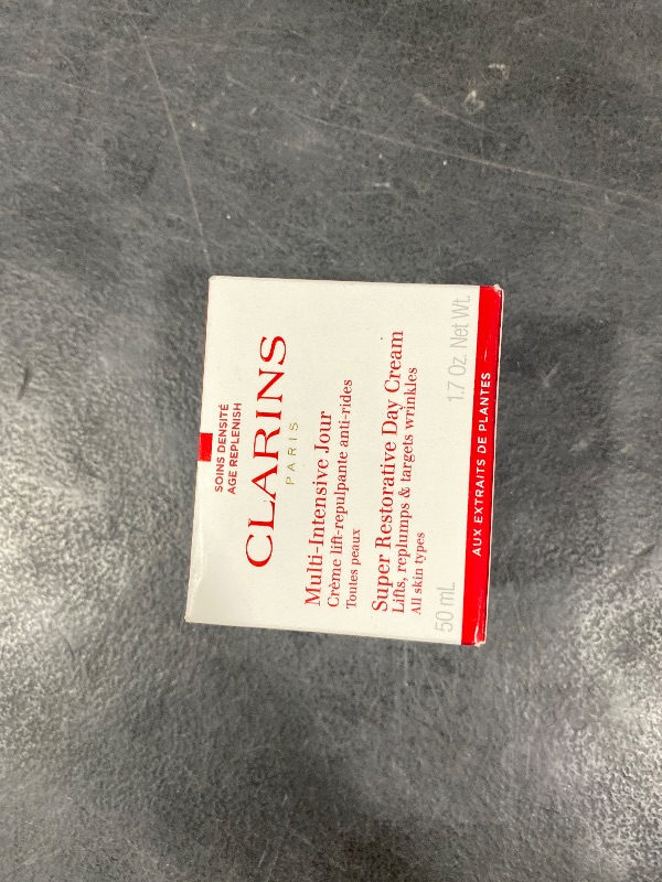 Photo 1 of Clarins Super Restorative Day Cream | Anti-Aging Moisturizer For Mature Skin Weakened By Hormonal Changes | Replenishes, Illuminates & Densifies Skin | Lifts & Smoothes | Targets Age Spots & Wrinkles