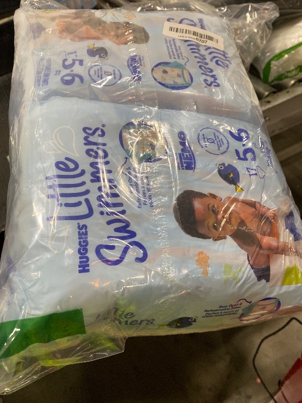 Photo 1 of Huggies Little Swimmers Disposable Swim Diapers, Size 5-6 (32+ lbs), 34 Ct (2 packs of 17), Packaging May Vary