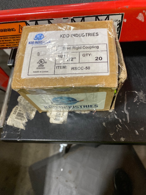 Photo 1 of Rigid Threaded Coupling 1/2 inch 20 pack