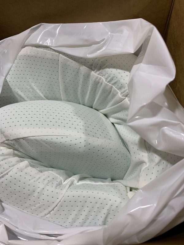 Photo 1 of REST® Evercool® Cooling Pillow, Instant Cool-to-Touch Shell Fabric & Breathable Silicone Sponge Core for All-Night Temperature Regulation & Ergonomic Support, Medium Height, Arctic White