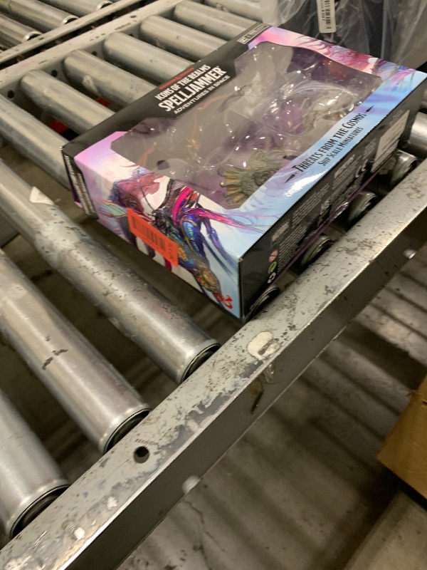 Photo 1 of WizKids D&D Icons of The Realms: Ship Scale - Threats from The Cosmos