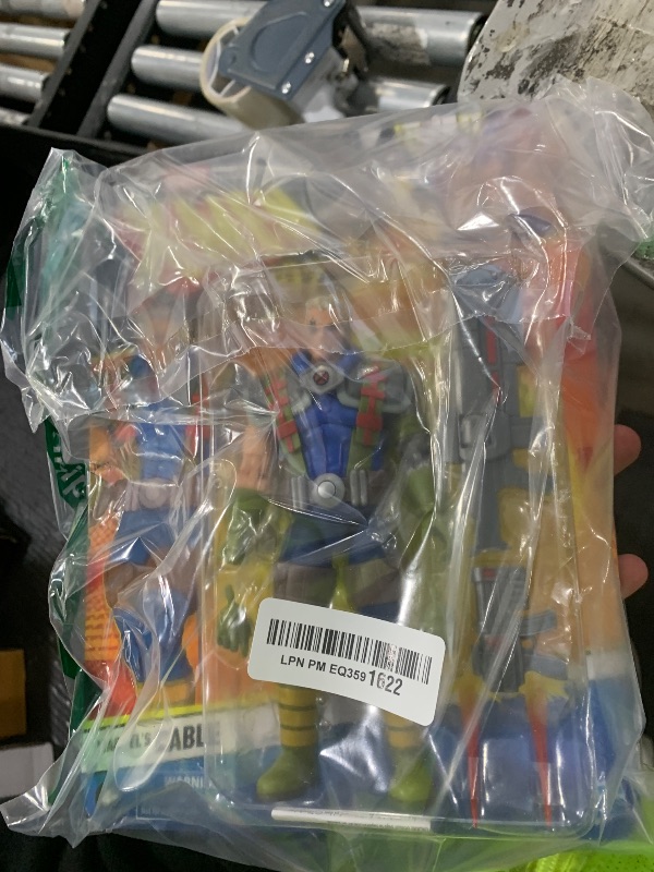 Photo 1 of X-Men Marvel Legends Series Marvel's Cable, 97 Collectible 6-Inch Action Figure Toy