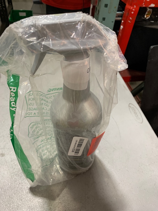 Photo 1 of Farnam Equisect Water-Based Botanical Fly Repellent with Herbal Scent for Horses, Dogs and Cats, 32 Ounces