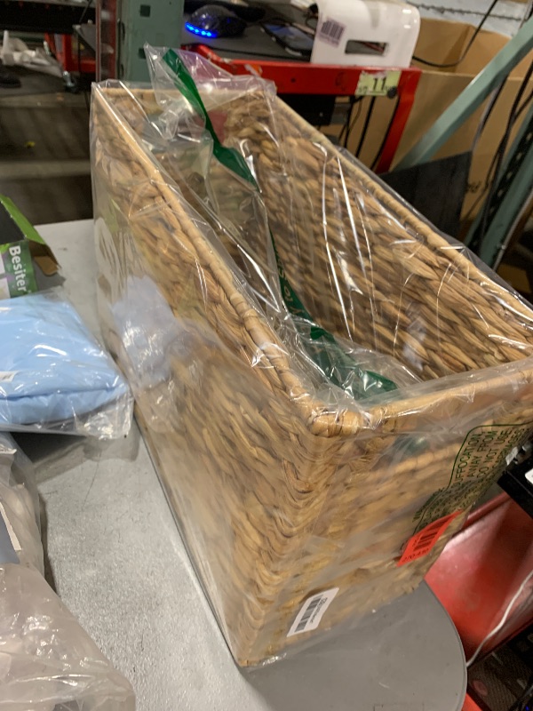 Photo 1 of YAHUAN Natural Water Hyacinth Storage Basket with Built-in Handles Stair Basket Magazine Basket Large Wicker Baskets for storage Home Organizing Laundry (Water Hyacinth)