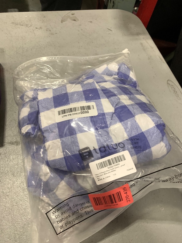 Photo 1 of Tatuo 2 Pieces Vinyl Table Cover for 36 x 36 Inch Tables Gingham Picnic Fitted Tablecloth Flannel Backed Lining Stretched Square Table Cover Elastic Oilproof Waterproof Tablecloth (Blue and White)