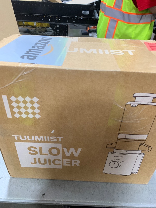 Photo 1 of Juicer Machines, TUUMIIST Cold Press Juicer with 4.6'' Large Feed Chute Fit Whole Vegetable And Fruit, Masticating Juicer Easy To Clean, Black