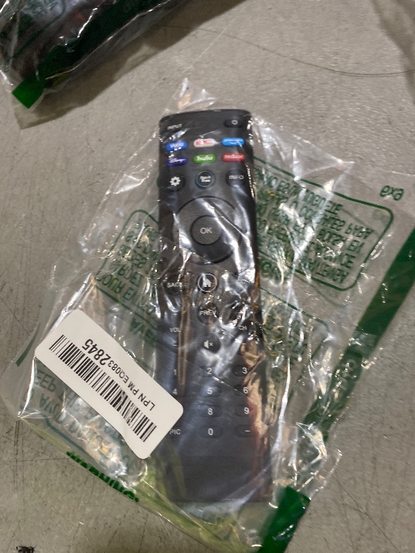 Photo 1 of XRT140L Replacement Remote Control Applicable for Vizio Smart TV D24h-J09 D24f-J09 D32h-J09 D32f-J04 D40f-J09 D43f-J04 D24f4-J01 D32f4-J01 OLED55-H1 OLED65-H1 P65QX-H1 P75QX-H1 P85QX-H1