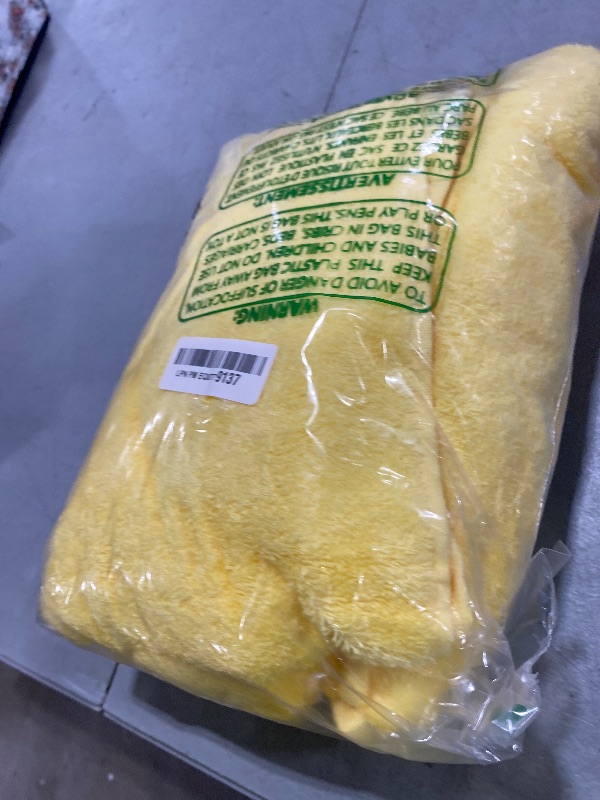 Photo 1 of MALLONI HOME Cotton 2 Pack Oversized Bath Towel Set 28x55 inches, Large Bath Towels, Ultra Absorbant Compact Quickdry & Lightweight Towel, Ideal for Gym Travel Camp Pool - Lime Yellow