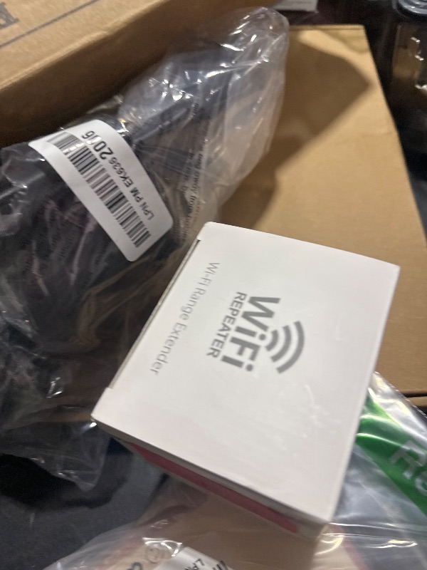 Photo 1 of WiFi Extender, WiFi Extender fdshhgfkjjl