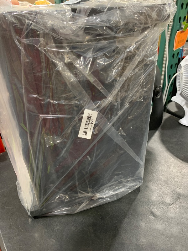 Photo 1 of Stadium Seats with Back Support Bleacher Chairs with Back and Cushion Thick Padded Bleacher Seats Includes Shoulder Strap