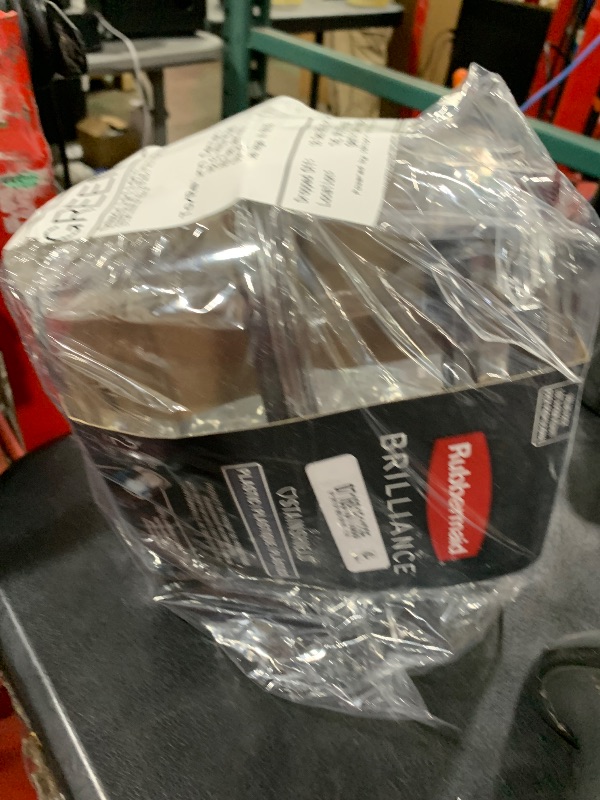 Photo 1 of Rubbermaid Brilliance BPA-Free Food Storage Containers, Medium Deep, 4.7 Cup, 2-Pack, Airtight & Leak-Proof, Microwave & Dishwasher Safe