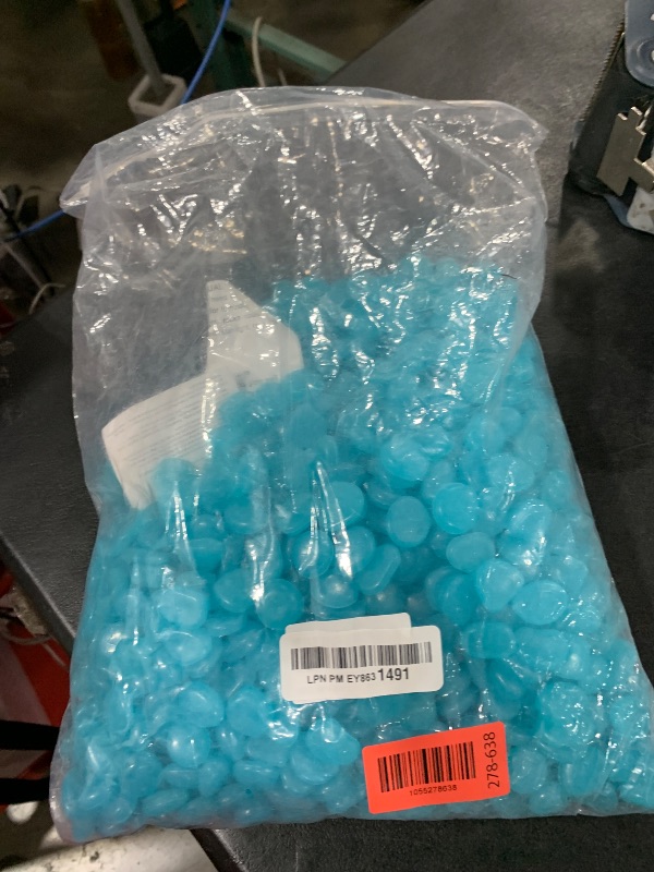 Photo 1 of 4.8Lbs 1100Pcs Glow in The Dark Stones Pebbles Blue Glow Rocks