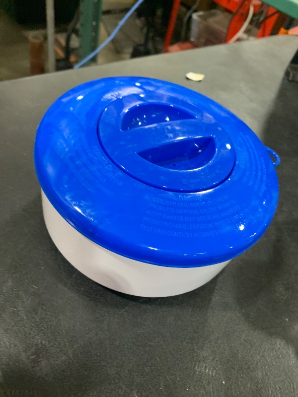 Photo 1 of Pool Chlorine Floater for Pools Fits 3" Tablets,7" Diameter Chlorine Tablet Floater with Adjustable Flow Vents Balanced Chemical Dispenser for hot tub/Spa?Collapsible?