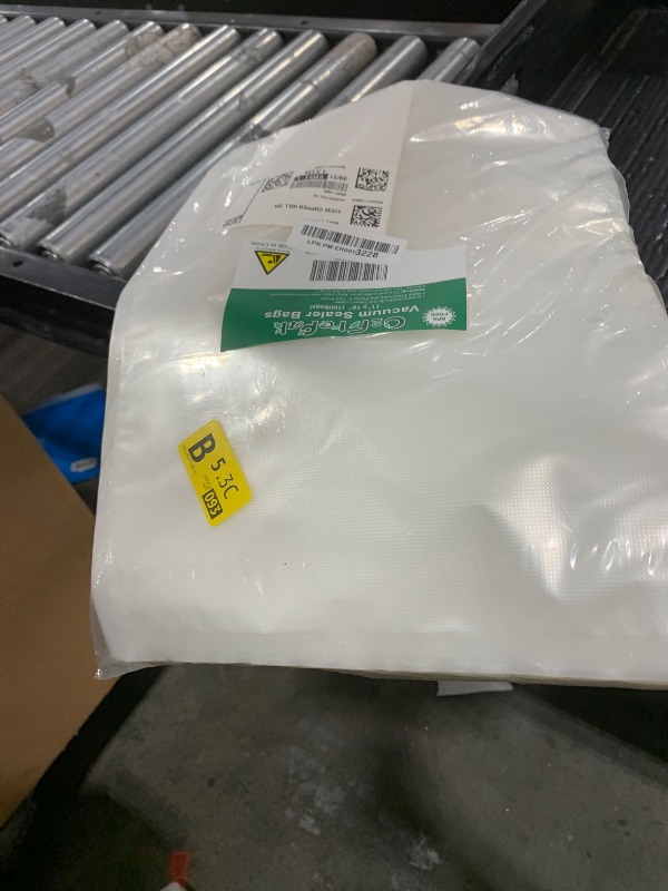Photo 1 of O2frepak 100 Gallon Size 11" x 16"Vacuum Sealer Bags with BPA Free and Puncture Prevention,Vacuum Seal Freezer Bags,Great for Sous Vide Vaccume Sealer PreCut Bags