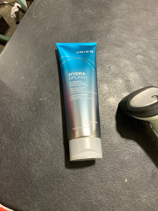 Photo 1 of Joico HydraSplash Hydrating Conditioner | For Fine, Medium, Dry Hair | Replenish Moisture | Add Hydration & Softness | With Sea Kelp & Coconut Water | 8.5 Fl Oz