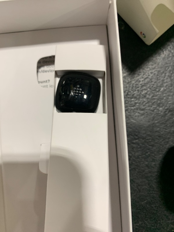 Photo 1 of Fitbit Versa 4 Fitness Smartwatch with Daily Readiness, GPS, 24/7 Heart Rate, 40+ Exercise Modes, Sleep Tracking and more, Waterfall Blue/Platinum, One Size (S & L Bands Included)