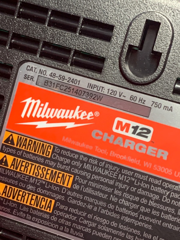 Photo 1 of (incomplete item)(sold for parts only) Milwaukee M12 FUEL 3" Compact Cut Off Tool Kit - 24V, 4Ah, 4A, 1.5E+3 RPM, 3" Max. Chuck Size, Black/Red