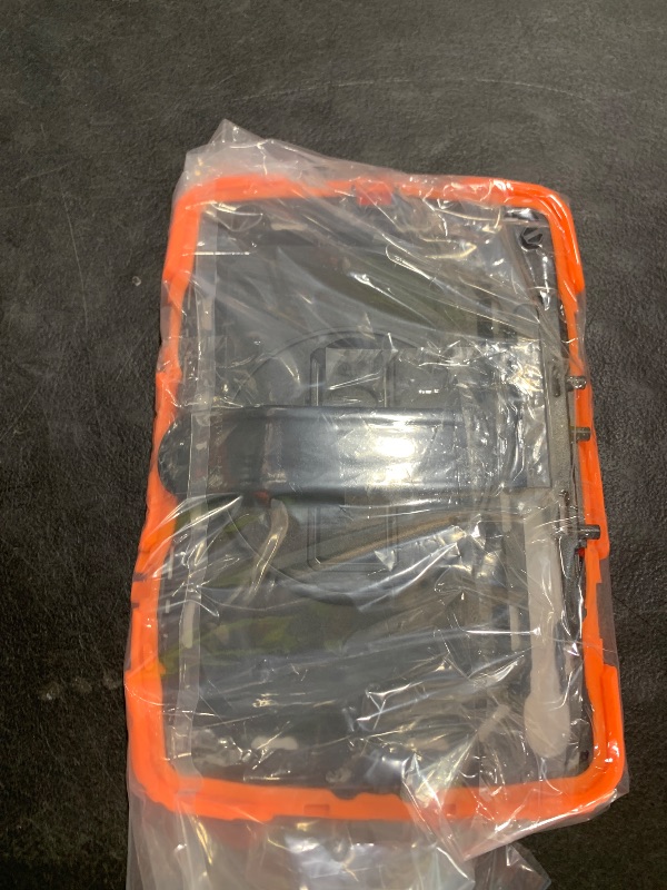 Photo 1 of IPAD CASE 