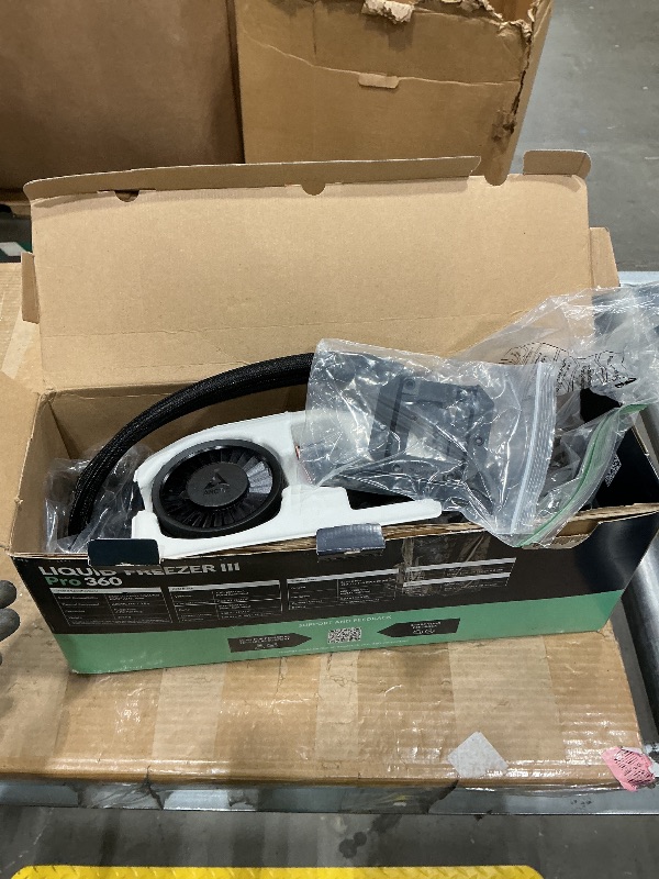 Photo 1 of *UNTESTED*
ARCTIC Liquid Freezer III Pro 360 - AIO CPU Cooler, 3 x 120 mm Water Cooling, 38 mm Radiator, PWM Pump, VRM Fan, AMD AM5/AM4, Intel LGA1851/1700 Contact Frame - Black