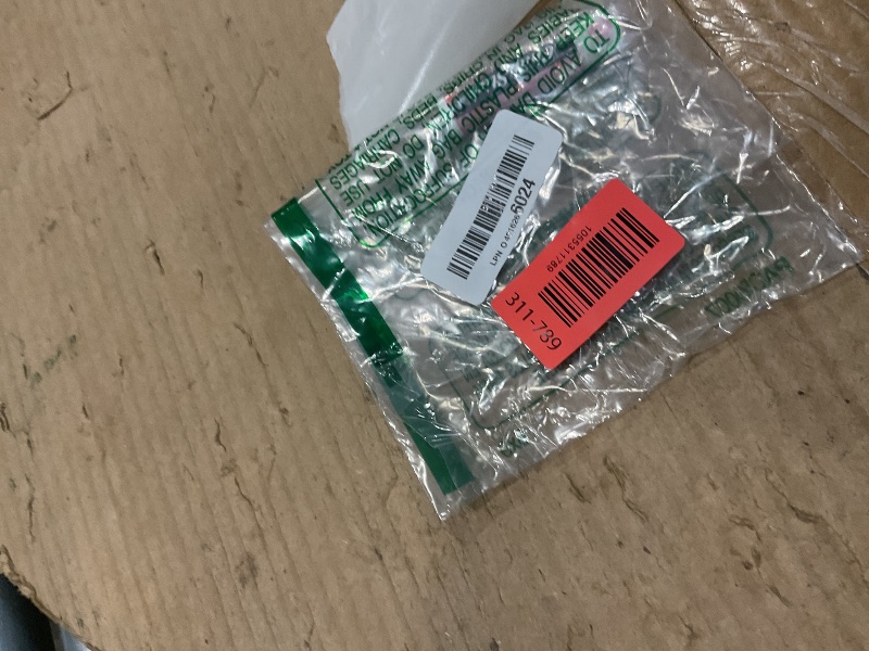 Photo 1 of *PARTIAL SET - See Clerk Notes*
ChapStick Sips & Snuggles Lip Balm Holiday Gift Set, 3 Pack Variety