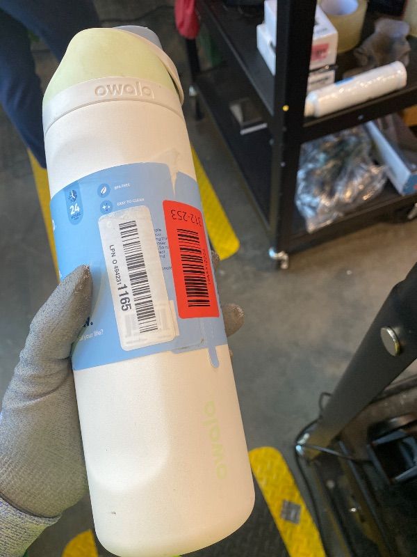 Photo 1 of **MAJOR DAMAGE**
Owala FreeSip Insulated Stainless Steel Water Bottle with Straw for Sports, Travel, and School BPA-Free Sports Water Bottle, 24 oz, Iced Breeze