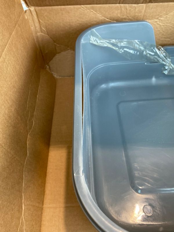 Photo 1 of *MINOR DAMAGE - USED*
LoopTime Extea Large Cat Litter Box with High Sides,Cat Boxes for Indoor Cats,Cat Litter Pan for Kitty,Litter Box with Low Entry,Easy to Clean,Anti-Splashing,23.6" x15.7" x6.2" (Grey)