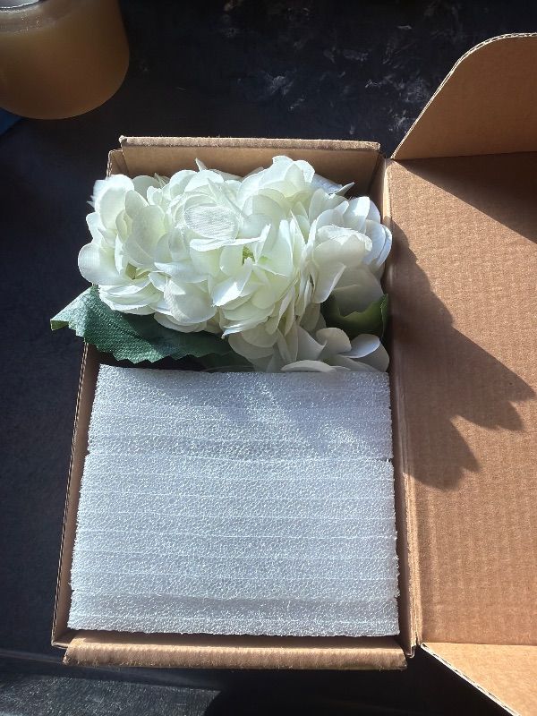 Photo 1 of ****ONLY ONE ****Zeyune 2 Pack Hydrangea Artificial Flowers with Vase Faux Hydrangea Flowers Fake White Silk Hydrangeas with Faux Water for Home Table Centerpieces Wedding Baby Shower Birthday Party Decoration