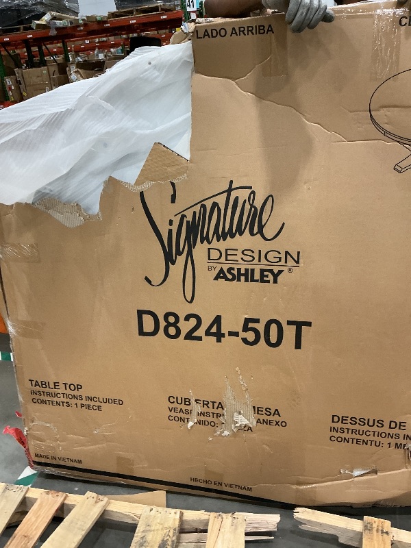 Photo 1 of ***MISSING LEGS*** Large white table