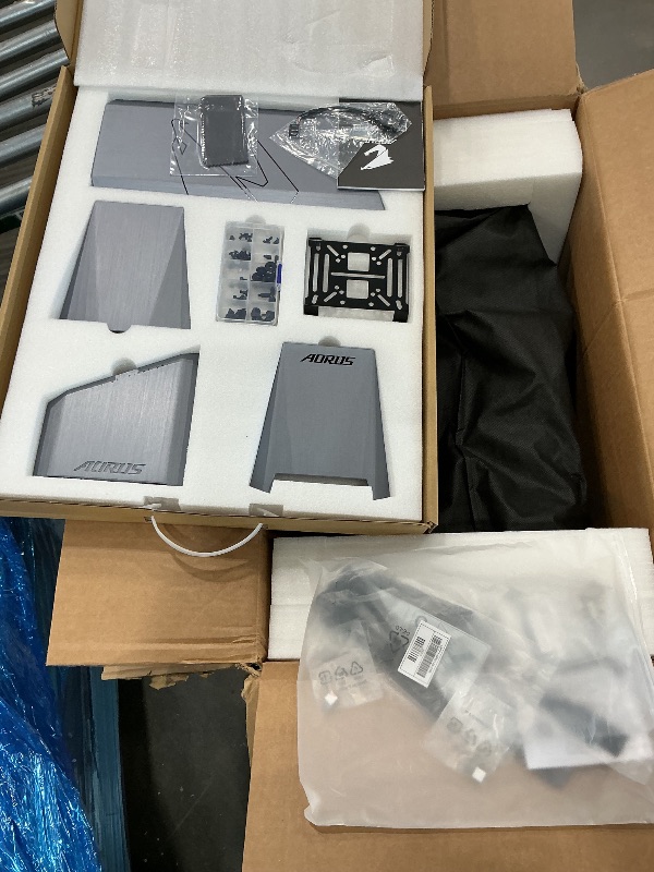 Photo 1 of ***GRAPHIC CARD AND RAM ARE NOT WHATS STATED*** GIGABYTE AORUS Gaming Desktop PC, AMD Ryzen 7 9800X3D, RTX 5090, 64GB DDR5 RAM, 2TB Gen5 NVMe SSD, Windows 11 Home, AORUS Supreme 5 AS5A7N9-5000