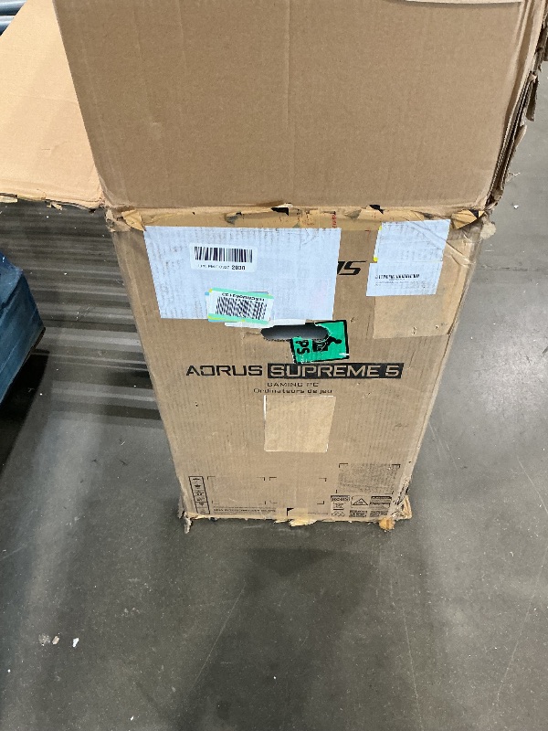 Photo 1 of ***GRAPHIC CARD AND RAM ARE NOT WHATS STATED*** GIGABYTE AORUS Gaming Desktop PC, AMD Ryzen 7 9800X3D, RTX 5090, 64GB DDR5 RAM, 2TB Gen5 NVMe SSD, Windows 11 Home, AORUS Supreme 5 AS5A7N9-5000
