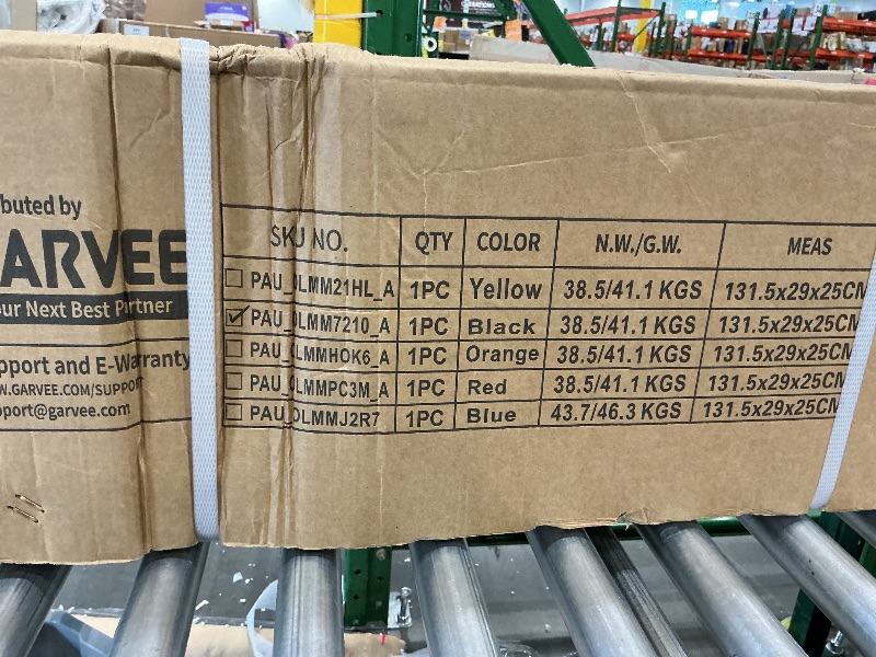 Photo 1 of **PARTIAL SET** Engine crane