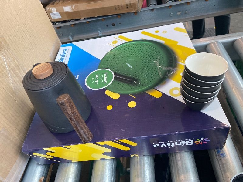 Photo 1 of ***MISSING MIDDLE PIECE*** Travel Tea Set for Adults Ceramic Tea Set with 1 Tea Pot 6 Tea Cups Set of 6 Tea Mug with Infuser and Lid 14.54 OZ Large Cup Strainer with Bag Holder for Loose Leaf Tea Gift for Tea Lovers (Black)