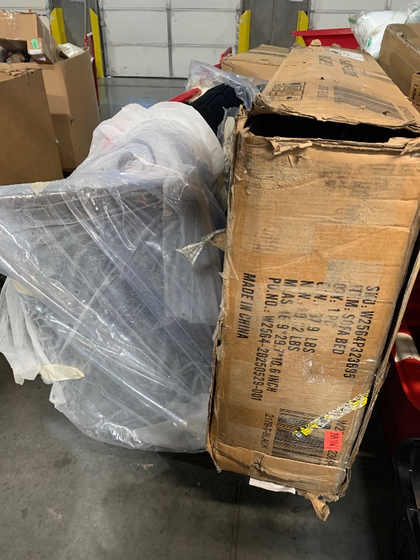 Photo 1 of (see all images) (truck/trailer pick up) Ginfids 52-Inch 3 in 1 Convertible Sofa Bed, Pull Out Couch, Modern Velvet Pillow for Living Room, Bedroom. (Black)