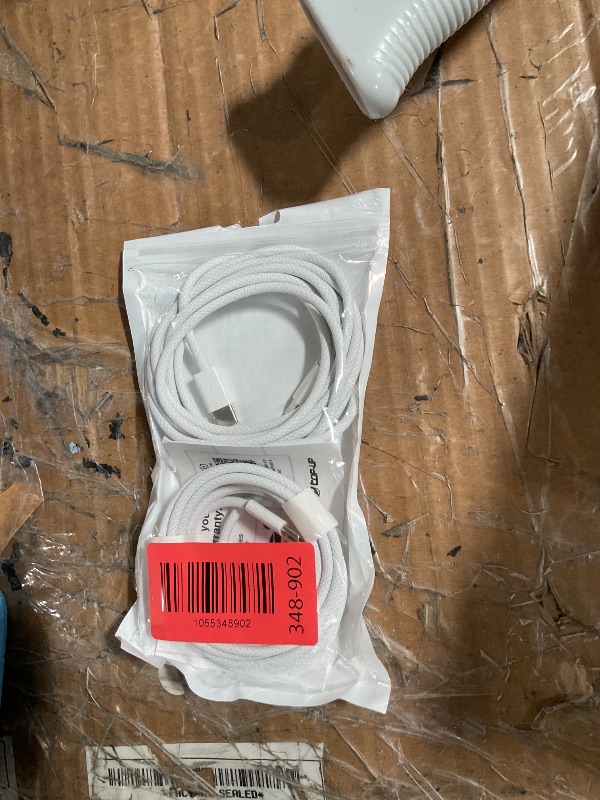 Photo 1 of ?2-Pack 6.6FT? USB C to USB C Fast Charging Cable, Braided Type-C Cord for iPhone 17/16/15/Pro/Max, iPad Pro/Air/Mini, MacBook, Galaxy S24/S23/S22, Pixel 7/6-60W PD Durable White Charger Cable