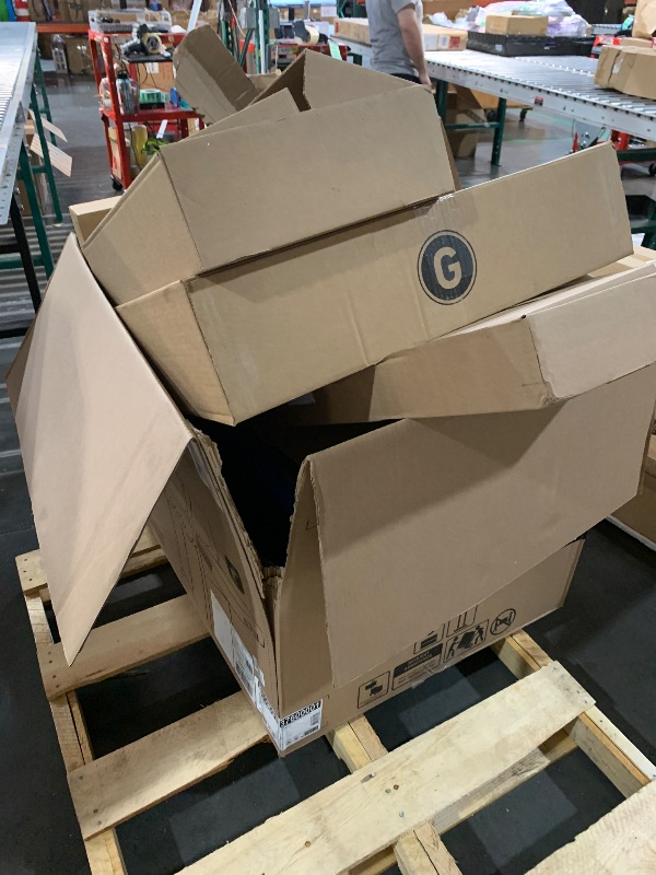 Photo 1 of *****************MISSING PARTS-FOR PARTS ONLY******************
Weber Genesis SX-335 Natural Gas Smart Grill, Stainless Steel