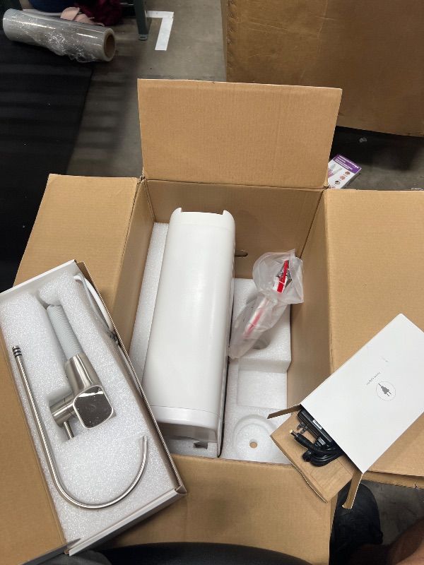 Photo 1 of (*PARTS*) (MISSING FILTERS) (UNTESTED) Waterdrop G3P600 Reverse Osmosis System, 8 Stage Tankless Reverse Osmosis Water Filter, NSF/ANSI 42 & 58 & 372 Certified, Under Sink RO System, 2:1 Pure to Drain, Smart LED Faucet