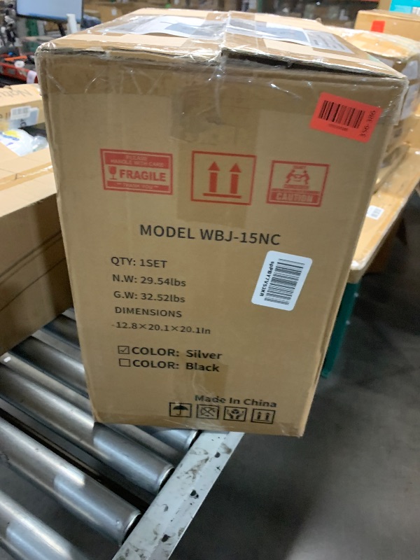 Photo 1 of *******************MISSING THE ICE BASKET***************
Aeitto Nugget Ice Maker Countertop, 55lbs/Day, Large Capacity Chewable Ice Maker, Rapid Ice Release in 5 Mins, Self-Cleaning with Stainless Steel Housing Ice Machine for Home Office and Party, Silve