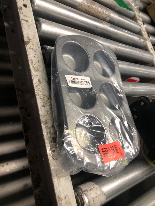 Photo 1 of ***DAMAGED - SEE NOTES/PICTURES*** Wilton Everyday Non Stick Jumbo Muffin Pan for Oversized Muffins and Cupcakes, Made without PFAs, 6 Cup Capacity