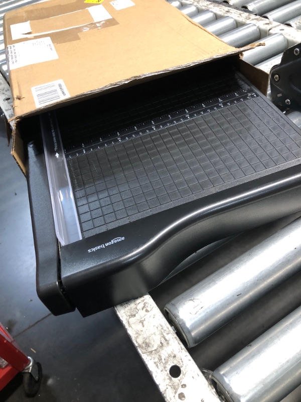 Photo 1 of ***Missing handle ***
Amazon Basics Paper Trimmer Cutter for Office and Crafts, Heavy-Duty, Portable Paper Slicer, 15-Inch, 10-Sheet Cardstock