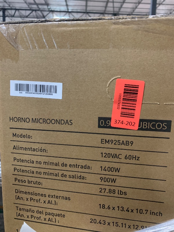 Photo 2 of BLACK+DECKER Digital Microwave Oven with Turntable Push-Button Door, Child Safety Lock, Stainless Steel, 0.9 Cu Ft ***FACTORY SEALED***