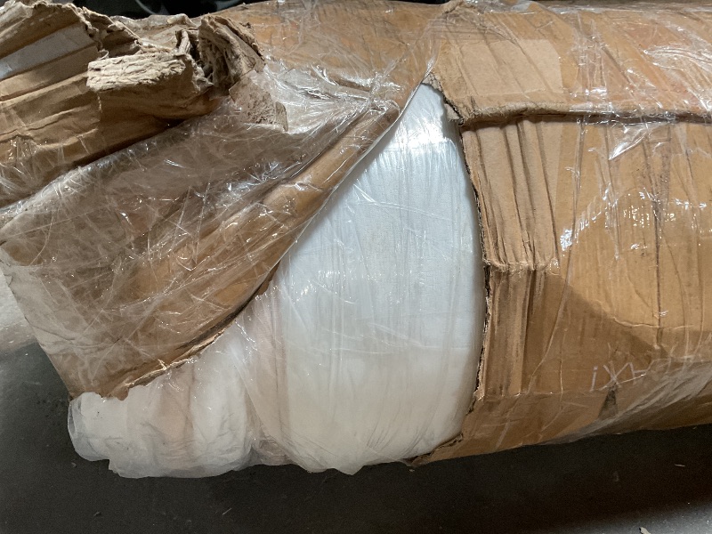 Photo 1 of **DIRTY**HIRELIX 14 Inch King Hybrid Mattress, Medium Firm with Memory Foam and Individually Wrapped Pocket Coils, Fiberglass-Free, CertiPUR-US Certified